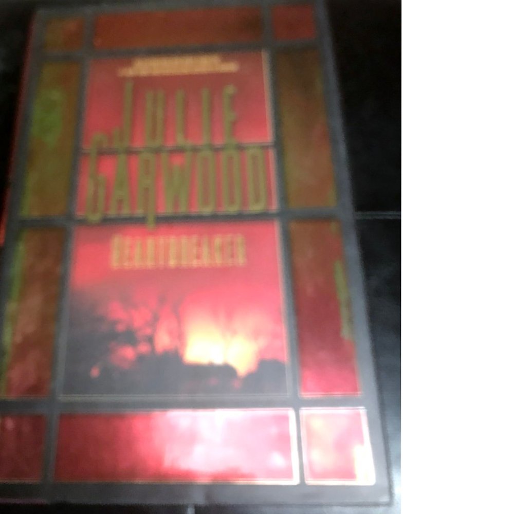 Heartbreaker By Julie Garwood